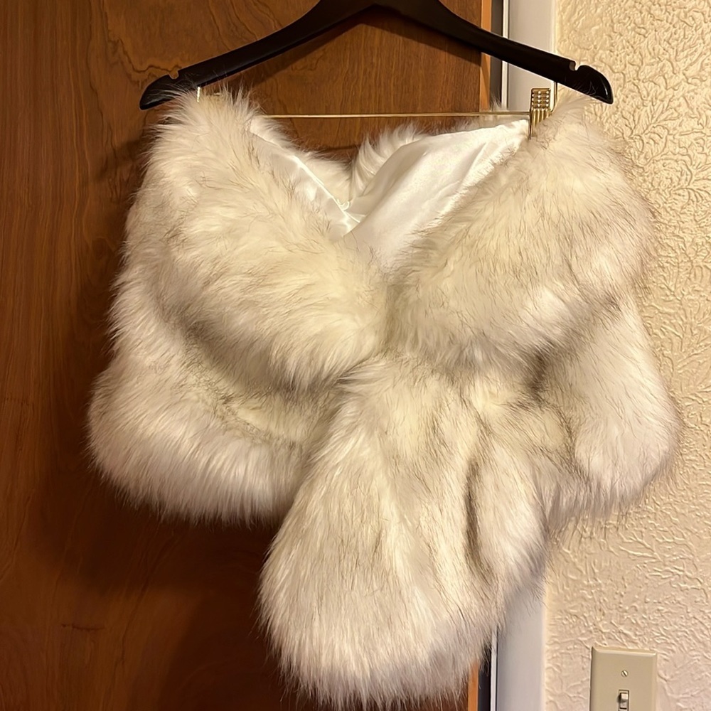 White Faux Fur Wrap